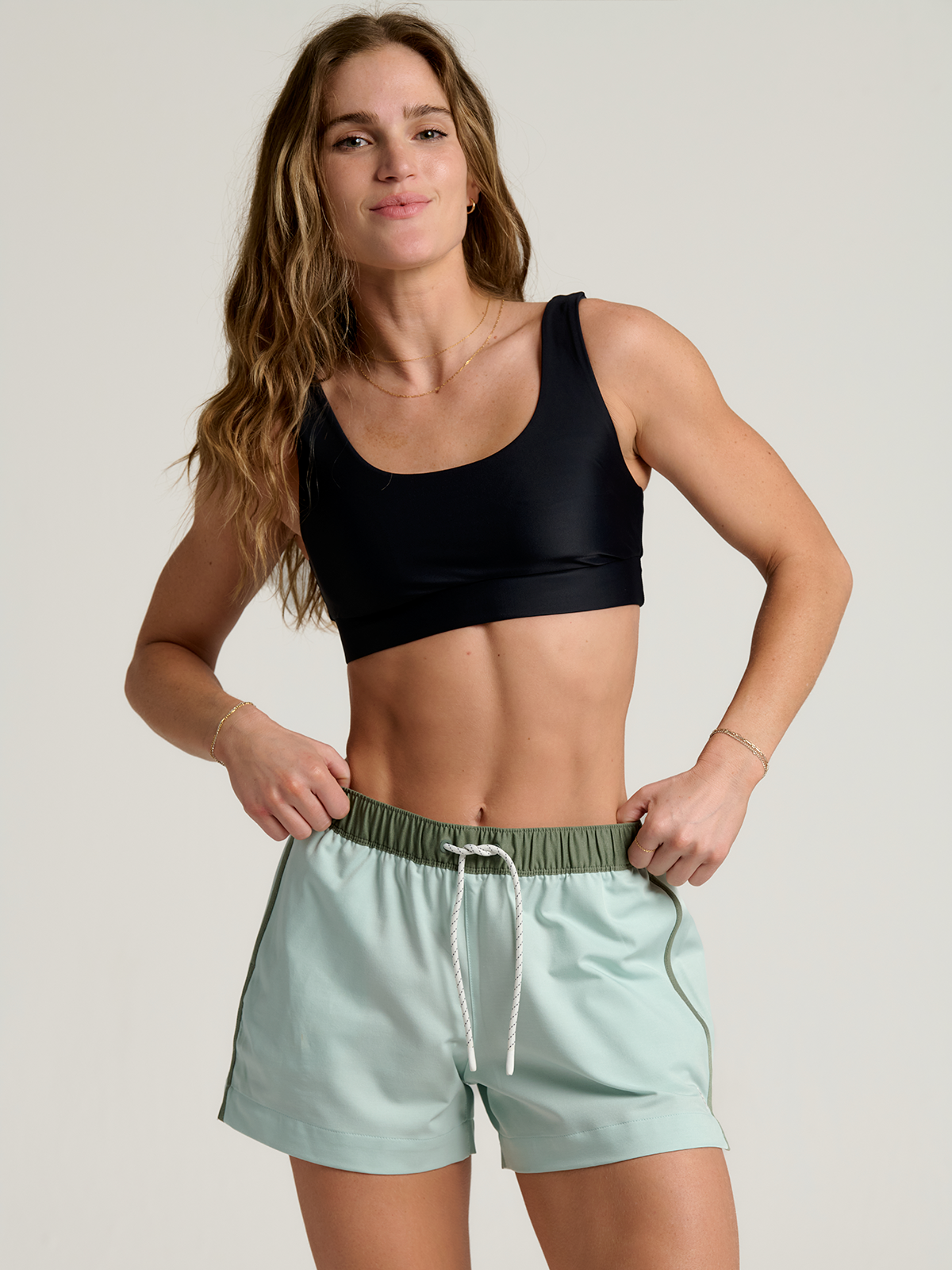 SP25-Womens-Reverb-Short-Surf-Spray-Front-5.png
